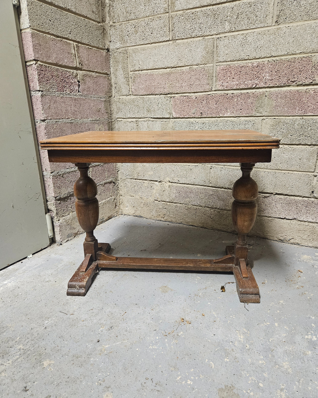Oak draw leaf refectory table
