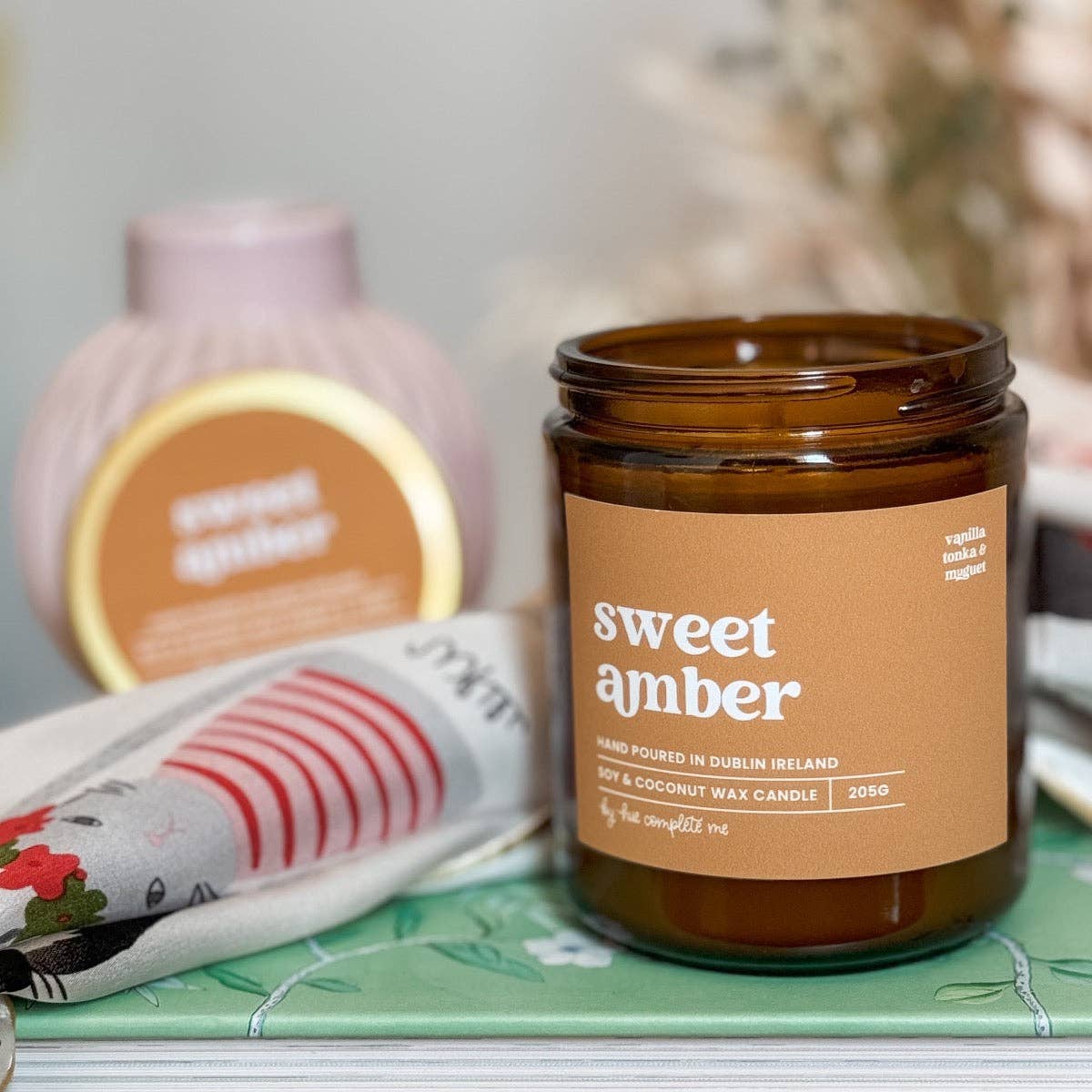 Sweet Amber Amber Jar Candle