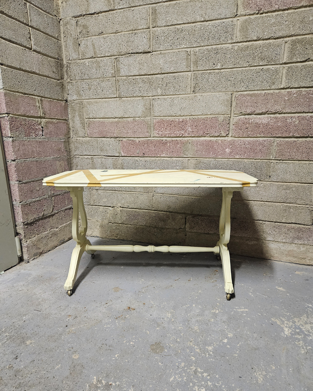 Lemon Coffee Table