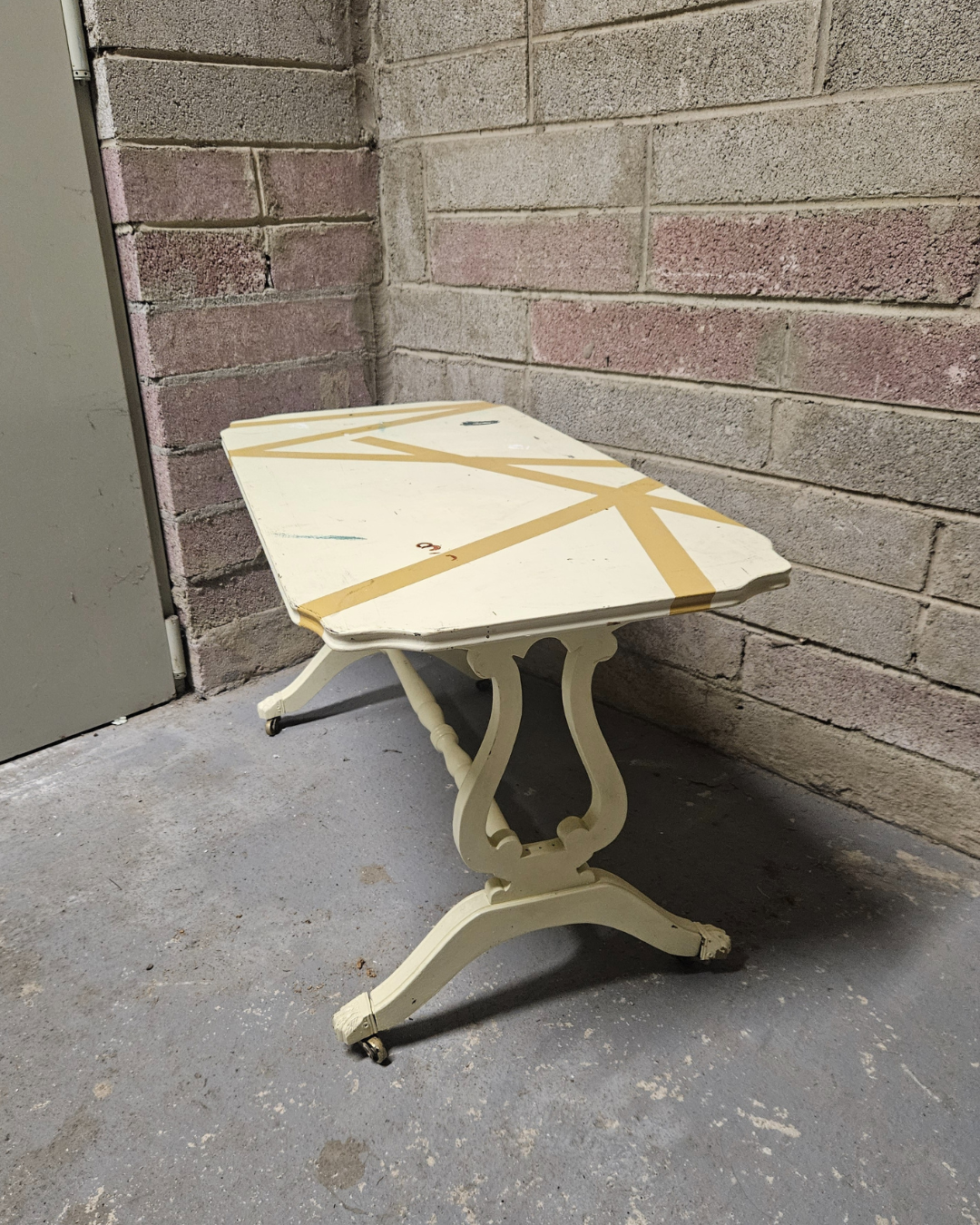 Lemon Coffee Table